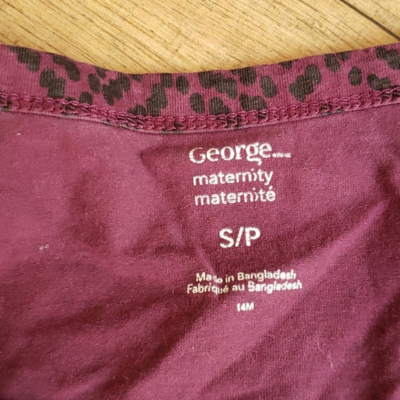 2 George maternity tops - Picture 6 of 7